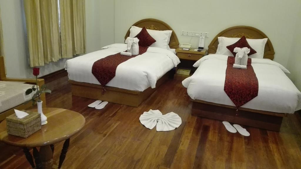 Hotel Dingar มัณฑะเลย์ ภายนอก รูปภาพ